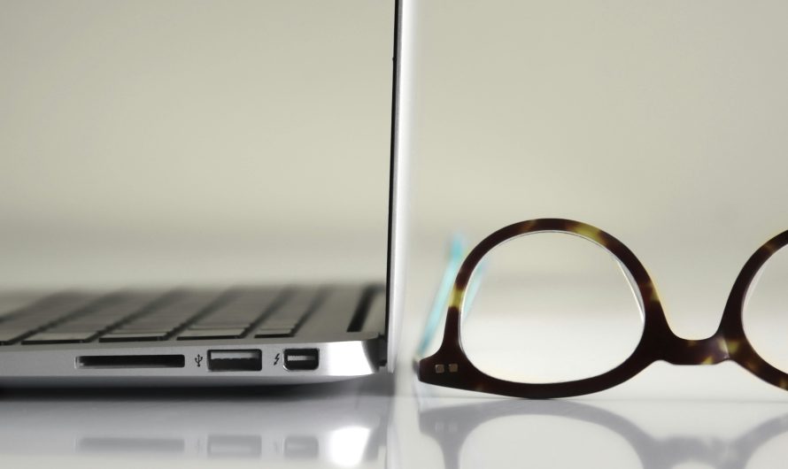 Quel opticien offre 2 paires de lunettes en 2025 ?